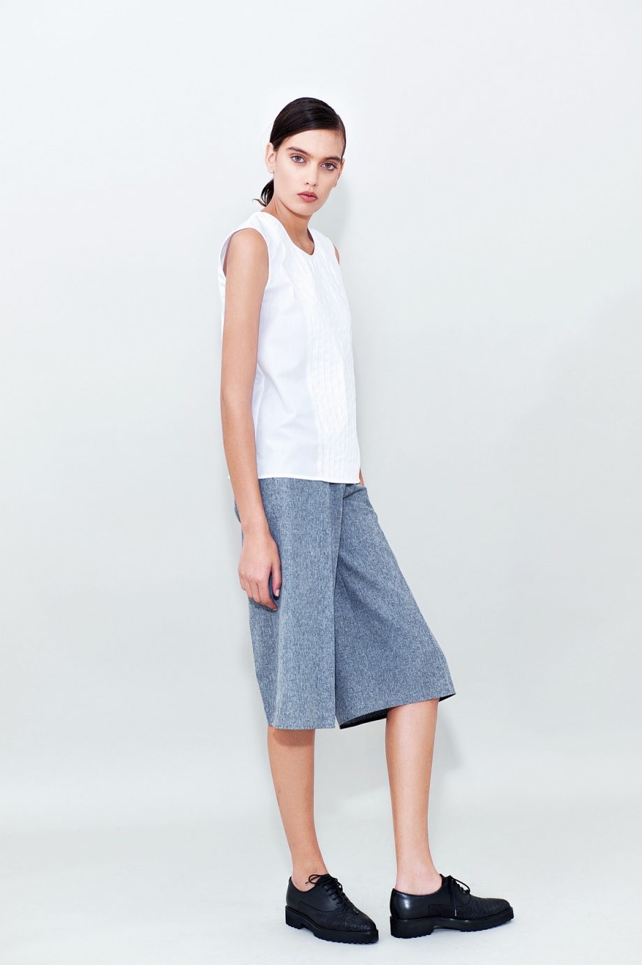 Cotton Pleated Top Grey Cropped Pants