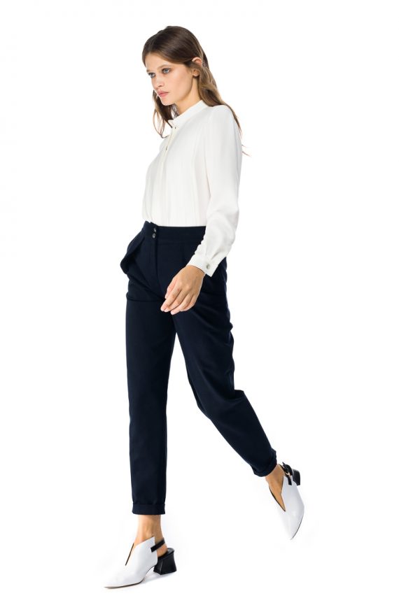 Cropped Cotton Tapered Pants - side detail